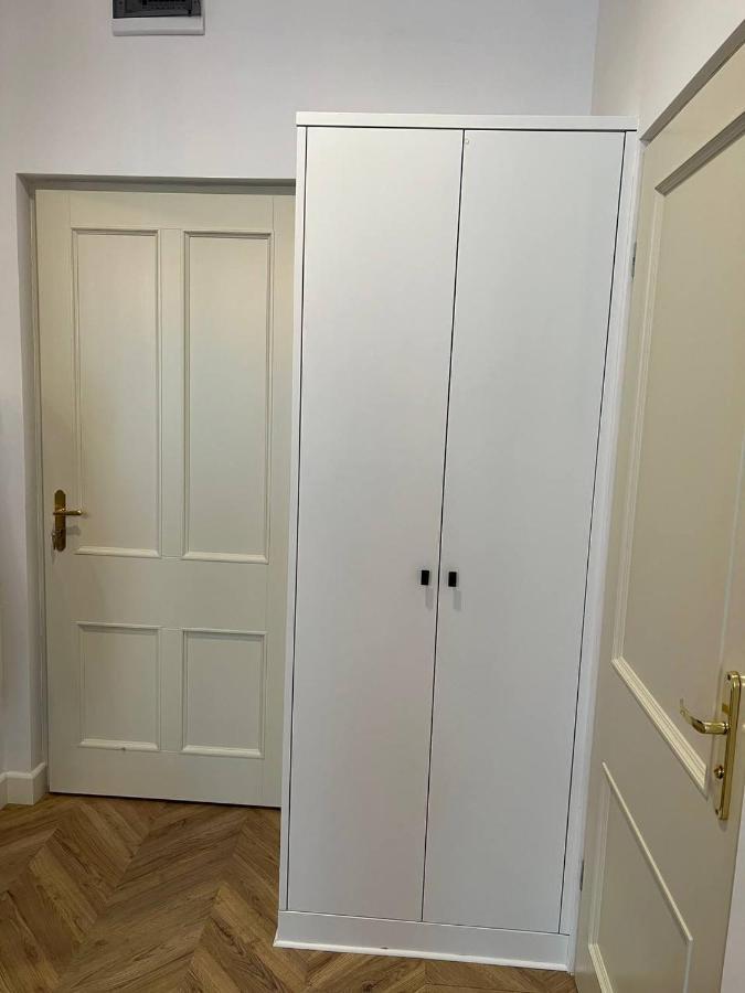 Luxury Apartment In The City Center , Wi-Fi - By Hik Apartments Varsóvia Exterior foto